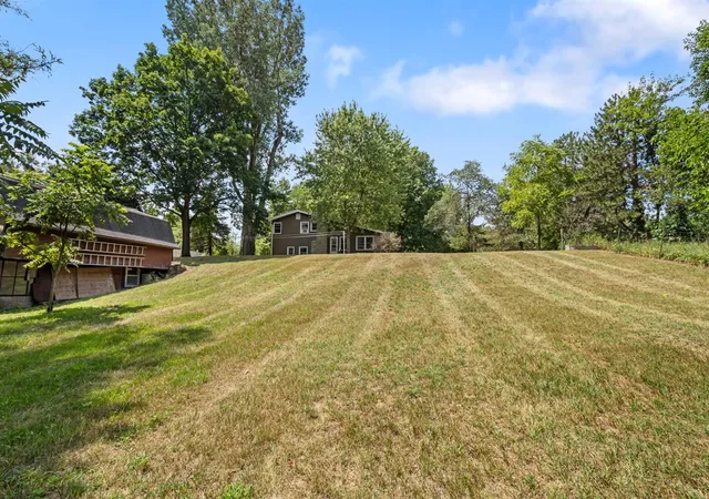 24th image of 10246 Douglas Ave, Plainwell, MI 49080 | MLS# 70552618