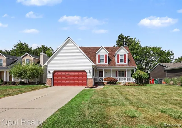 2nd image of 46309 Jasmine Ct, Chesterfield, MI 48047 5259 | MLS# 61023465