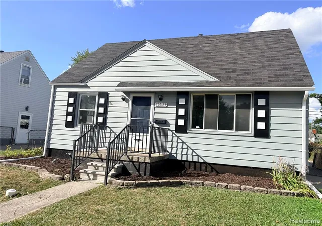 Photo 2 of Sale Pending at 21623 Revere St, Saint Clair Shores, MI 48080 3953 | MLS# 61023687 | Listing updated on 2026-09-03