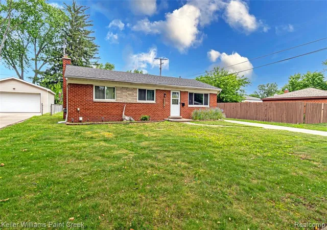 Homes for sale in Sterling Heights, MI | 9075 Headley Dr, Sterling Heights, MI 48314 | MLS# 61005808