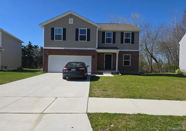 1st image of 1172 Fieldstone Dr, Pontiac, MI 48340 | MLS# 60949966