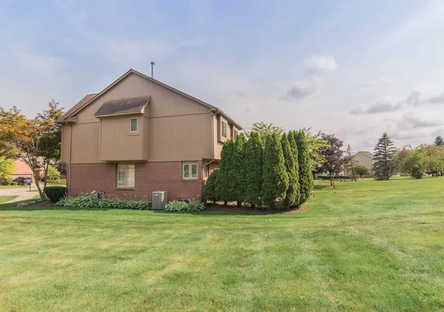 Photo 49 of Sale Pending at 57721 Yorkshire Ct, Washington, MI 48094 | MLS# 50218584 | Listing updated on 2026-08-19