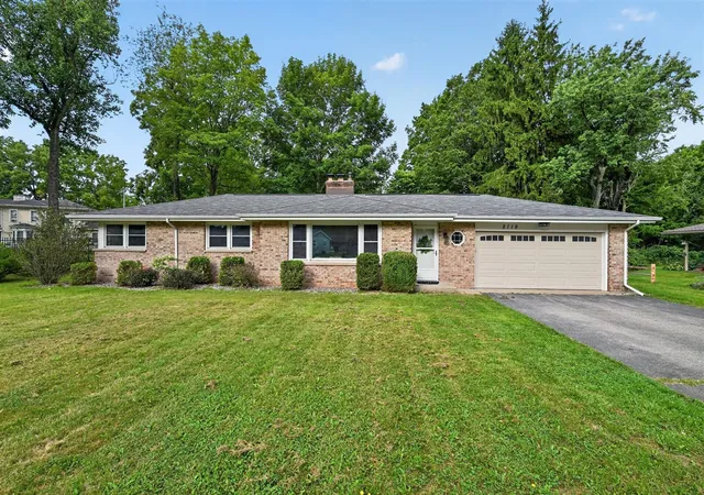 Photo 1 of Single family home for sale at 2119 Clark Ave, Kalamazoo, MI 49048 | MLS# 70555486 | Listing updated on 2026-08-28