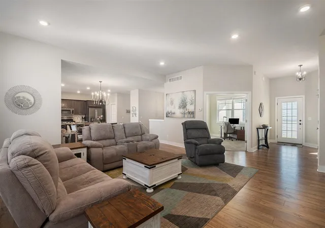 5th image of 4219 Unity Dr #53, Hudsonville, MI 49426 | MLS# 70505648