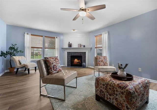 Photo 3 of Single family home for sale at 47161 Bayview Ct, Canton, MI 48188 | MLS# 70495742 | Listing updated on 2025-10-07