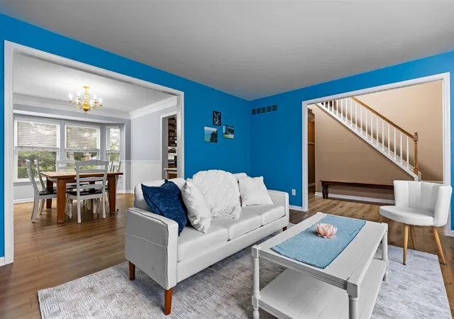 Photo 4 of Single family home for sale at 47161 Bayview Ct, Canton, MI 48188 | MLS# 70495742 | Listing updated on 2025-10-07