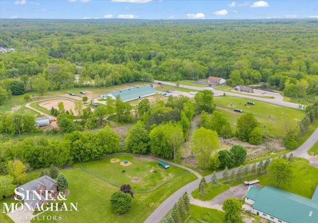 Photo 2 of Single family home for sale at 270 N Rochester Rd, Addison Twp, MI 48367 | MLS# 50219761 | Listing updated on 2026-08-25
