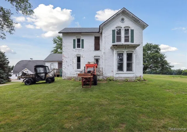 Photo 3 of Single Family Residence at 3435 Dietz Rd, Williamston, MI 48895 | MLS# 60995809 | | Sold on 2026-06-22