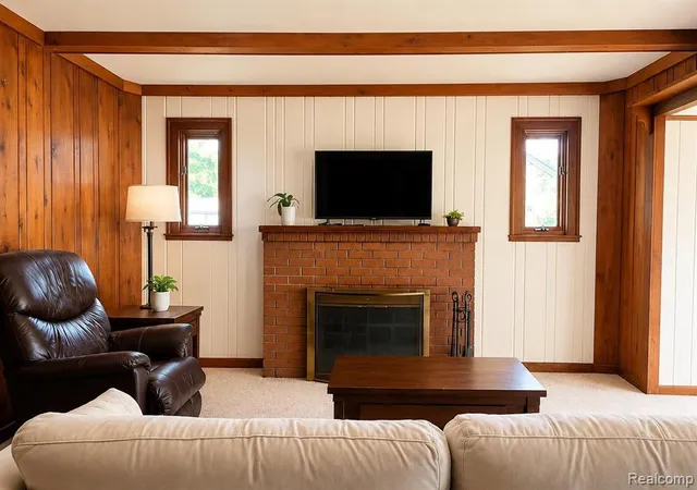 Photo 4 of Sale Pending at 9552 Wayne Rd, Livonia, MI 48150 2622 | MLS# 60999942 | Listing updated on 2026-09-04