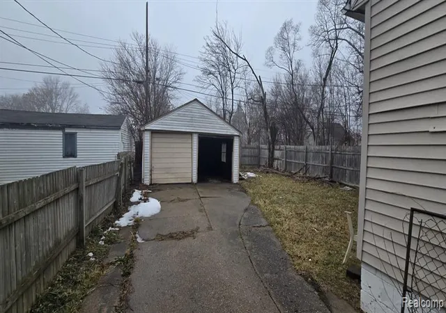 Homes for sale in Detroit, MI | 19611 Albion St, Detroit, MI 48234 | MLS# 60975584