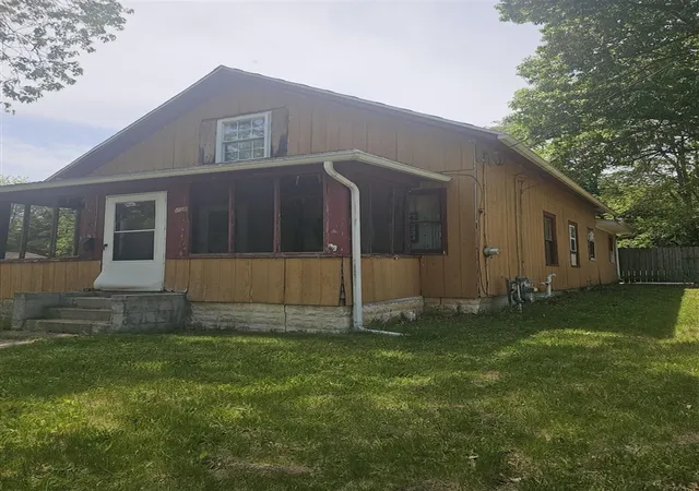Homes for sale in Albion, MI | 907 N Albion St, Albion, MI 49224 | MLS# 70542030