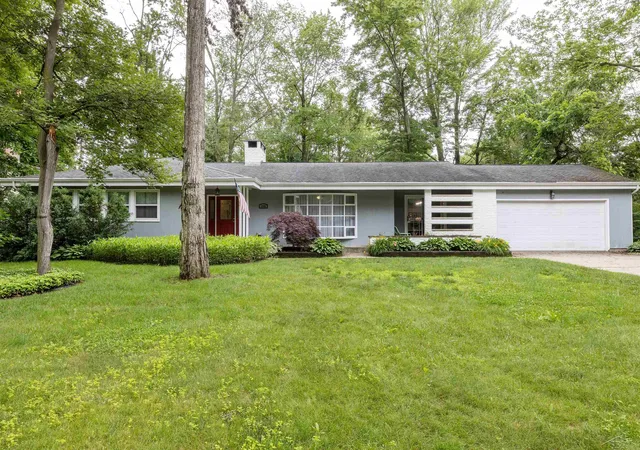 Homes for sale in Midland, MI | 1506 Timber Dr, Midland, MI 48642 | MLS# 50212992