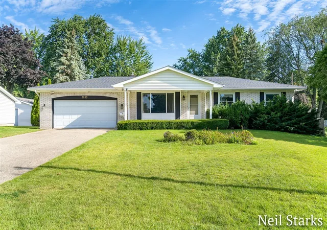 Photo 1 of Single family home for sale at 1633 Woodview St, Jenison, MI 49428 | MLS# 70554708 | Listing updated on 2026-08-27