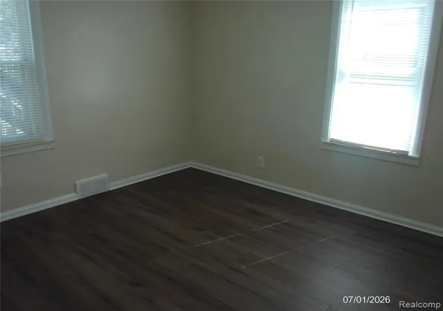 2nd image of 7535 Republic Ave, Warren, MI 48091 | MLS# 61007530