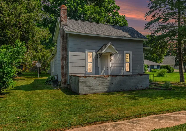 Homes for sale in Marcellus, MI | 226 W Dibble St, Marcellus, MI 49067 | MLS# 70544270