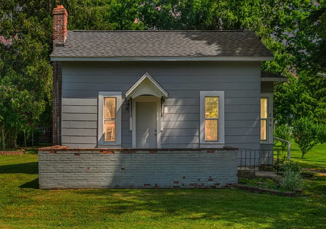 Homes for sale in Marcellus, MI | 226 W Dibble St, Marcellus, MI 49067 | MLS# 70544270
