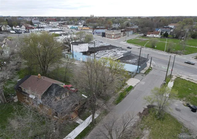 3rd image of 3420 Goldner St, Detroit, MI 48210 | MLS# 60928792
