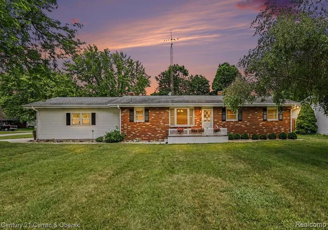 Homes for sale in Saint Joseph, MI | 1764 Arcadia Dr, Saint Joseph, MI 49085 | MLS# 61003732