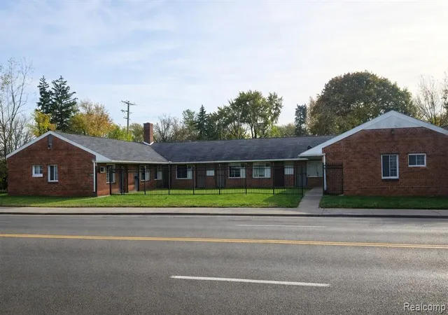 Homes for sale in Detroit, MI | 12927 Plymouth Rd, Detroit, MI 48227 | MLS# 60974364