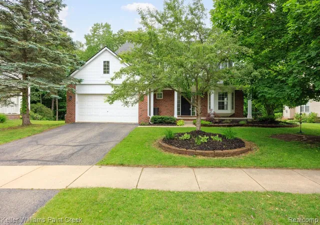 3rd image of 3049 Richmond Dr, Clarkston, MI 48348 | MLS# 61005460