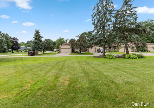 Homes for sale in Byron Center, MI | 8511 Elkwood Dr, Byron Center, MI 49315 | MLS# 70544816