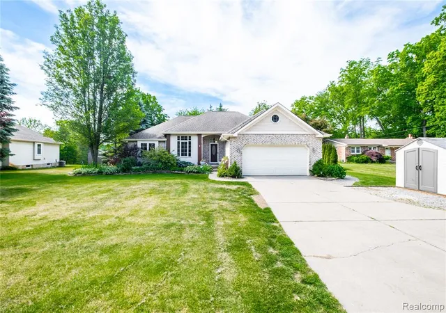 2nd image of 3483 Lahring Rd, Linden, MI 48451 9434 | MLS# 61009048