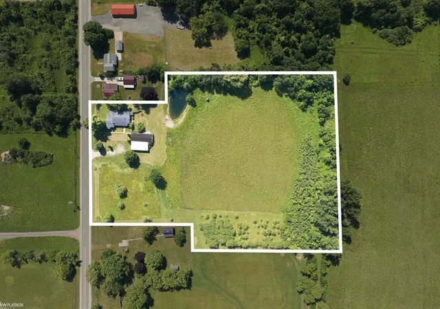 Homes for sale in Jeddo, MI | 6098 Burtch Rd, Jeddo, MI 48032 | MLS# 50214892