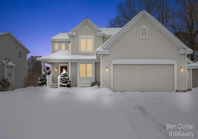 1st image of 5408 Fieldstone Dr, Wyoming, MI 49418 | MLS# 70513027