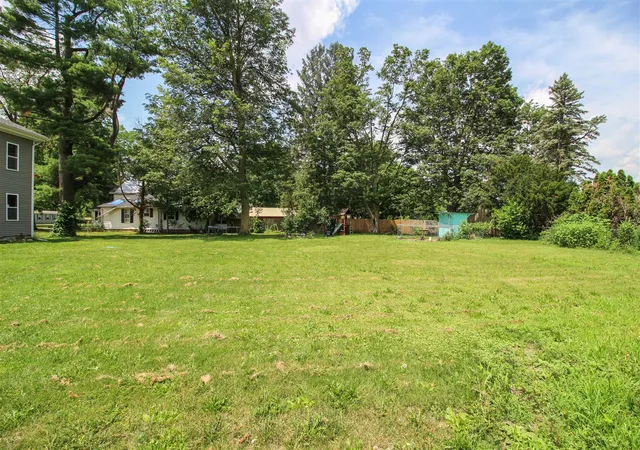 33rd image of 335 E Burr Oak St, Centreville, MI 49032 | MLS# 70543408
