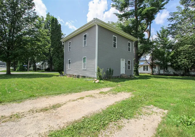 4th image of 335 E Burr Oak St, Centreville, MI 49032 | MLS# 70543408