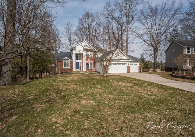 3rd image of 14903 Hawthorne St, Grand Haven, MI 49417 | MLS# 70521805