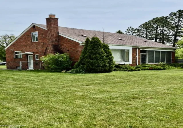 Homes for sale in Roseville, MI | 29290 Utica Rd, Roseville, MI 48066 | MLS# 50209529