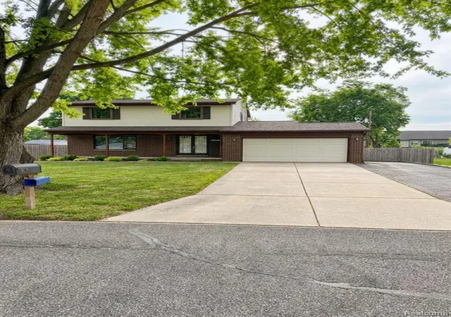 Photo 1 of Single family home for sale at 3786 Hazelton Ave, Rochester Hills, MI 48307 5116 | MLS# 61025614 | Listing updated on 2026-09-05
