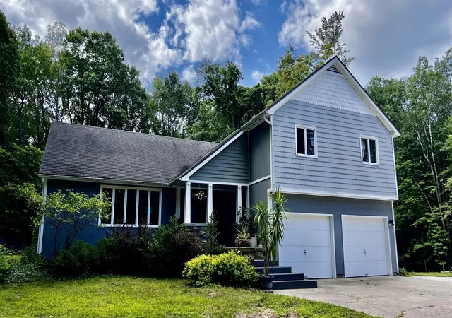 Homes for sale in Scottville, MI | 1821 W Hansen Rd, Scottville, MI 49454 | MLS# 70467853