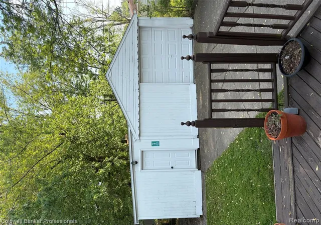 Homes for sale in Madison Heights, MI | 142 E Dallas Ave, Madison Heights, MI 48071 | MLS# 61003719