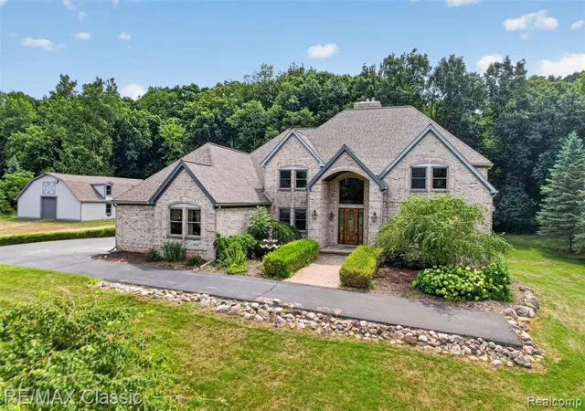 5th image of 13340 Spencer Rd, Milford, MI 48380 | MLS# 61016993