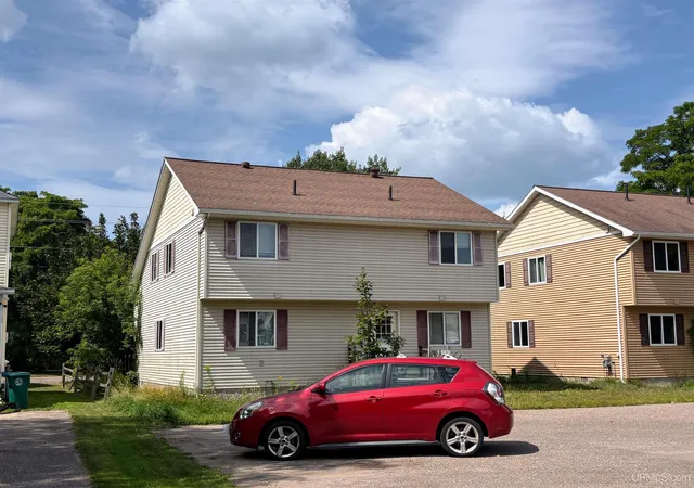 1st image of 2210 Longyear Ave, Marquette, MI 49855 | MLS# 50219485