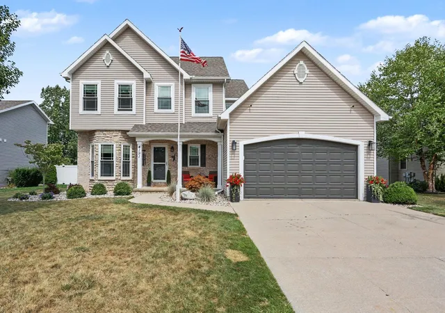 Photo 2 of Single family home for sale at 4191 S Paul Cir, Bay City, MI 48706 | MLS# 50219987 | Listing updated on 2026-08-27