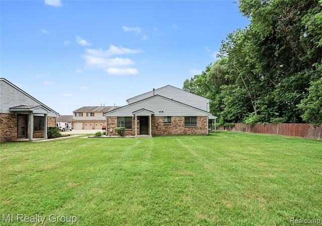 Homes for sale in Chesterfield, MI | 50187 N Jimmy Ct, Chesterfield, MI 48047 | MLS# 61007658