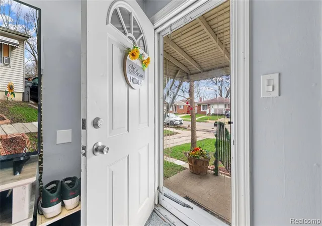 2nd image of 29510 Glenwood St, Inkster, MI 48141 | MLS# 60983406