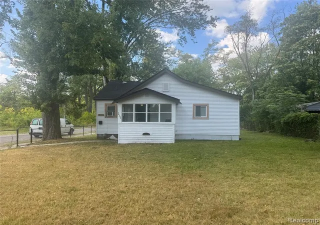 1st image of 18103 Kentfield St, Detroit, MI 48219 | MLS# 60943901