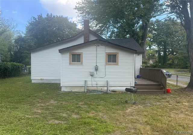 5th image of 18103 Kentfield St, Detroit, MI 48219 | MLS# 60943901