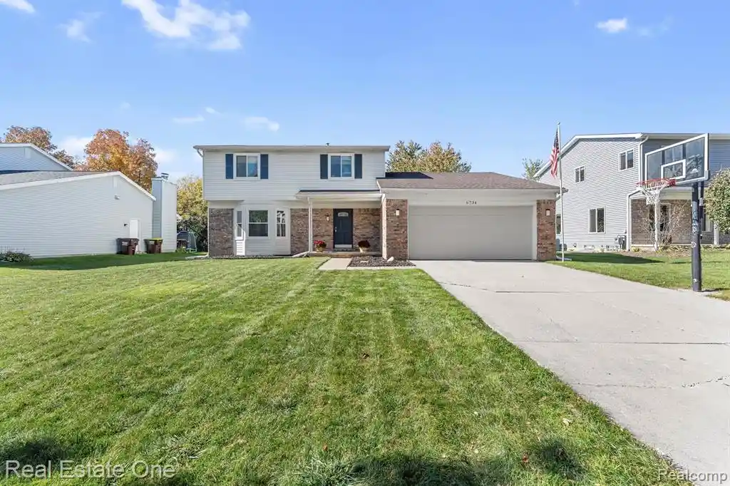Photo 1 of Single family home for sale at 6734 Robison Ln, Saline, MI 48176 | MLS# 61040715 | Listing updated on 2026-10-25