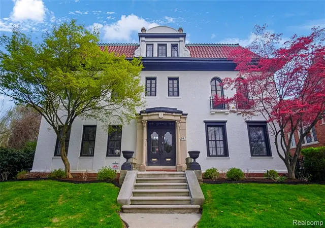 1st image of 841 W Boston Blvd, Detroit, MI 48202 | MLS# 60988854