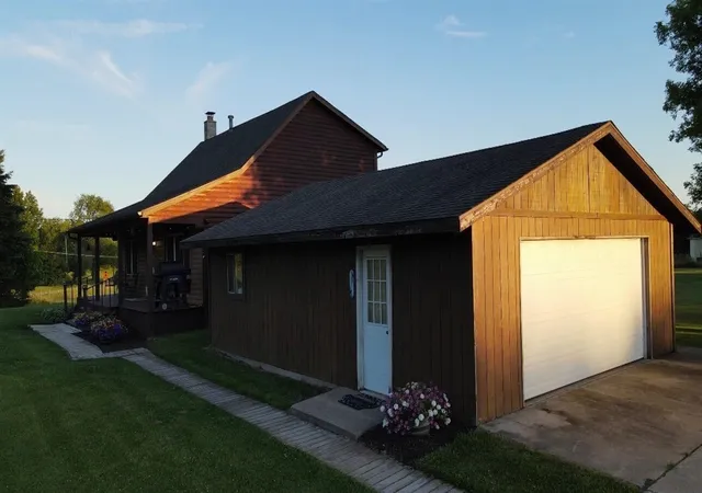 Photo 3 of Sale Pending at 888 S Eifert Rd, Mason, MI 48854 | MLS# 70539265 | Listing updated on 2026-06-24
