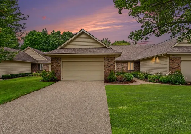 Photo 1 of Sale Pending at 6971 Pinehurst Ln, Rockford, MI 49341 | MLS# 70548693 | Listing updated on 2026-08-11