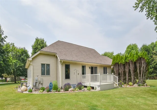 Homes for sale in Coldwater, MI | 40 Oakdale Ln, Coldwater, MI 49036 | MLS# 70537927