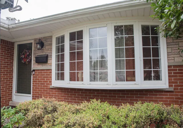 Photo 3 of Single family home for sale at 8905 Seminole, Redford, MI 48239 | MLS# 70553192 | Listing updated on 2026-08-25