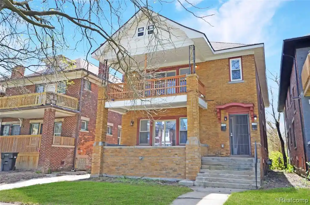 Listing Photo 1 - Condo for sale in 2253 Gladstone St located at 2253 Gladstone St, Detroit, MI 48206 - Unit 2253 Gladstone St