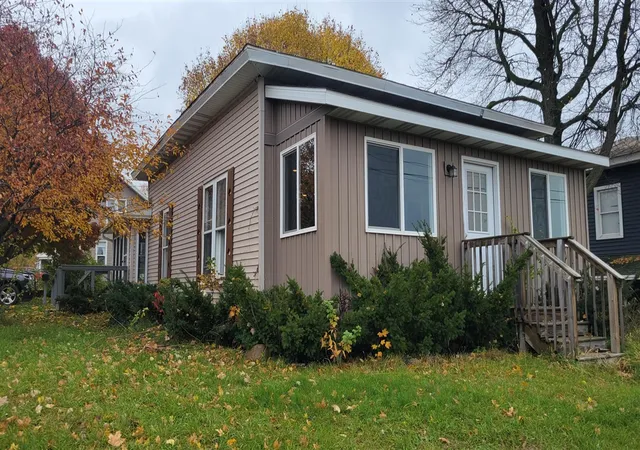 Homes for sale in Greenville, MI | 726 N Lafayette St, Greenville, MI 48838 | MLS# 70503976